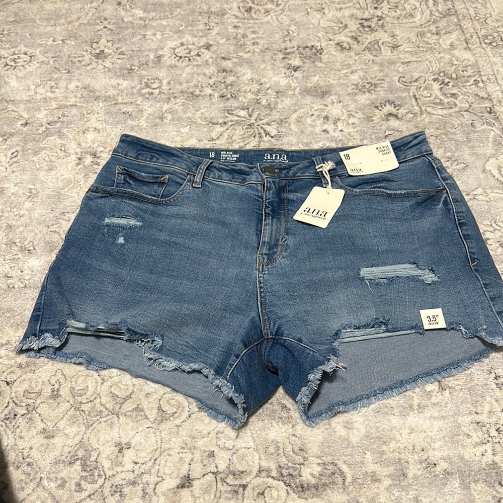 A.n.a Jean shorts